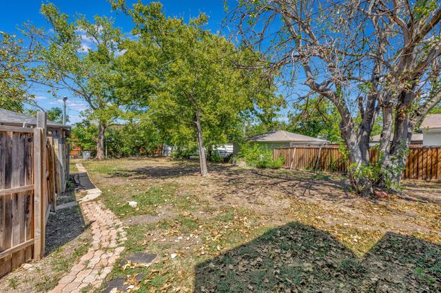 6609 WALNUT HILL Lane, Dallas, TX 75230