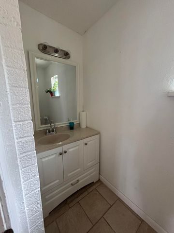 2313 47th Street, Lubbock, TX 79412