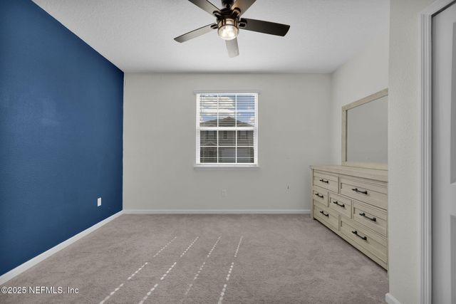 3916 CLOVERDALE Court, Middleburg, FL 32068