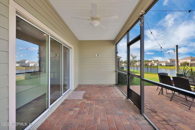 3916 CLOVERDALE Court, Middleburg, FL 32068