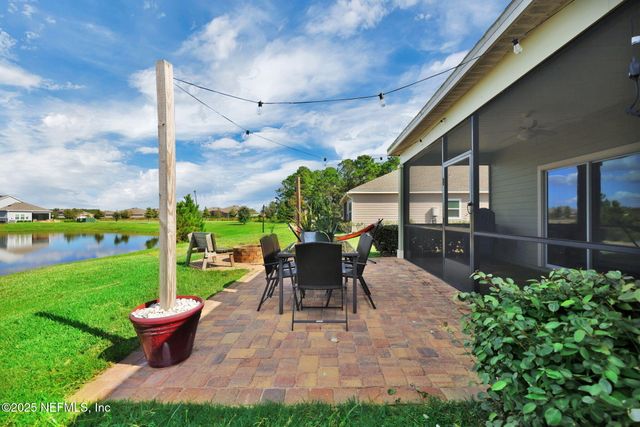 3916 CLOVERDALE Court, Middleburg, FL 32068