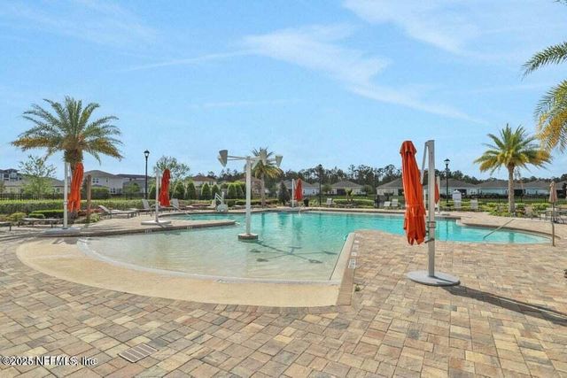 3916 CLOVERDALE Court, Middleburg, FL 32068