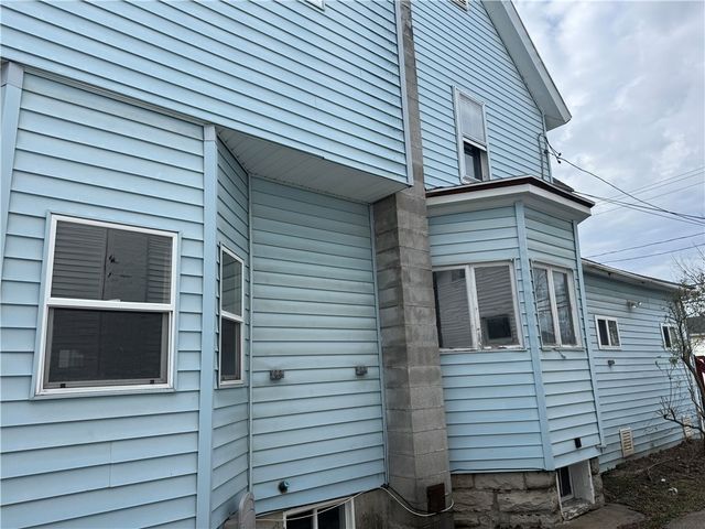 15 Maple Street, Batavia City, NY 14020
