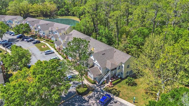 5005 LAGUNA BAY CIRCLE 18, Kissimmee, FL 34746