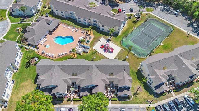 5005 LAGUNA BAY CIRCLE 18, Kissimmee, FL 34746