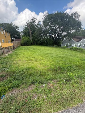 1040 Goliad Street, Beaumont, TX 77701