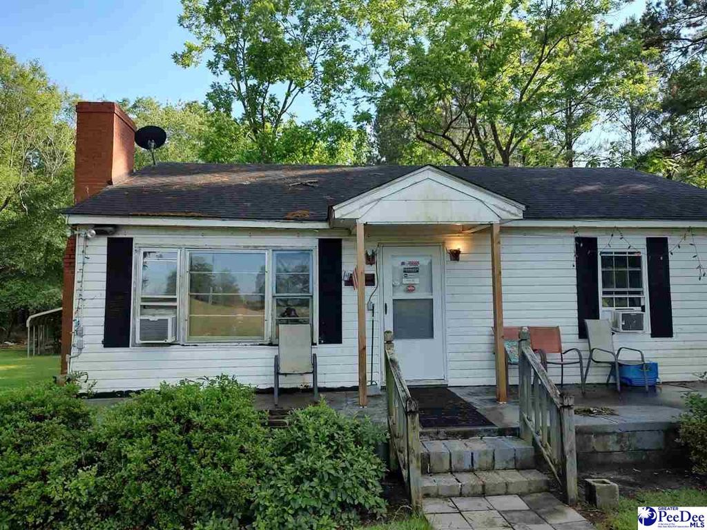 3329 W BoBo Newsom Hwy, Hartsville, SC 29550