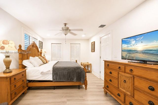 1690 NE 25th Avenue, Pompano Beach, FL 33062