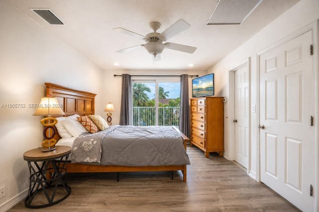 1690 NE 25th Avenue, Pompano Beach, FL 33062