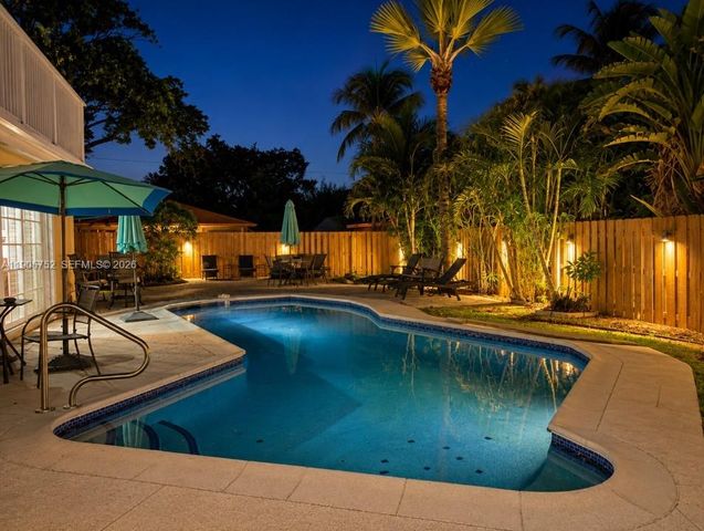 1690 NE 25th Avenue, Pompano Beach, FL 33062