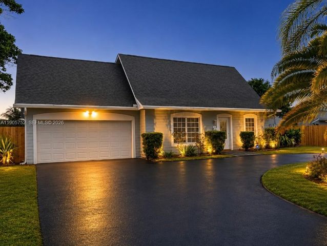 1690 NE 25th Avenue, Pompano Beach, FL 33062