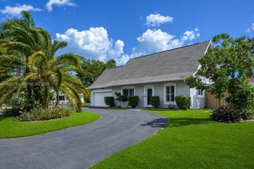 1690 NE 25th Avenue, Pompano Beach, FL 33062