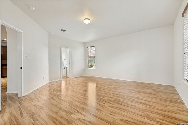 1306 Sun Gdn, San Antonio, TX 78245