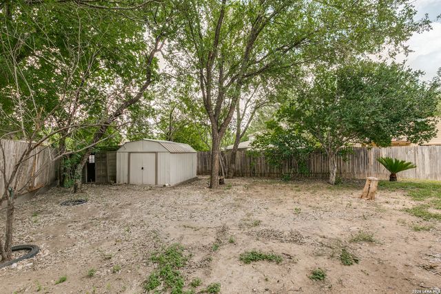 1306 Sun Gdn, San Antonio, TX 78245