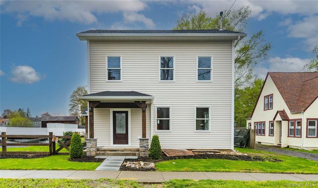 4407 Albany Post Road, Hyde Park, NY 12538