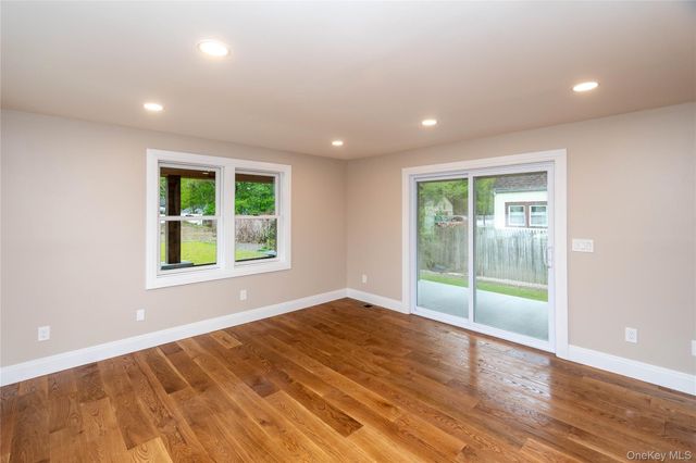 4407 Albany Post Road, Hyde Park, NY 12538