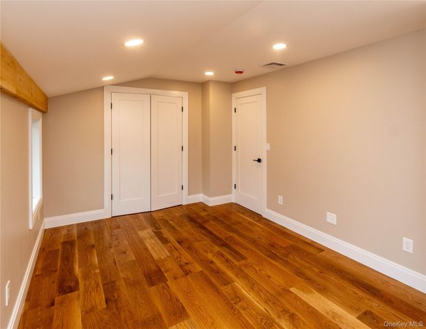 4407 Albany Post Road, Hyde Park, NY 12538