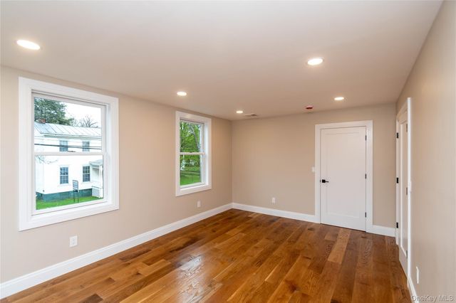 4407 Albany Post Road, Hyde Park, NY 12538