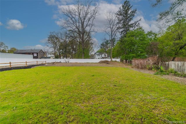 4407 Albany Post Road, Hyde Park, NY 12538