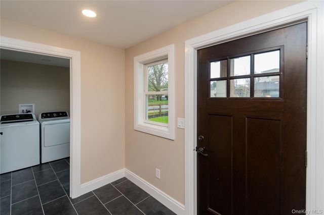 4407 Albany Post Road, Hyde Park, NY 12538