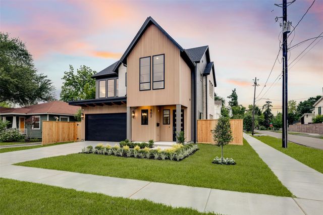 902 E 25th Street, Houston, TX 77009