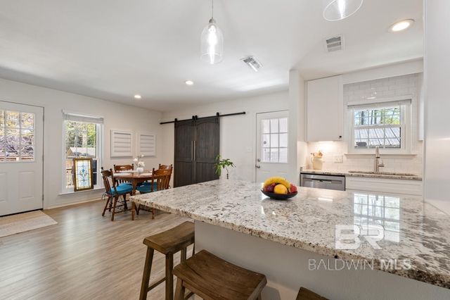 101 Diane Circle, Daphne, AL 36526