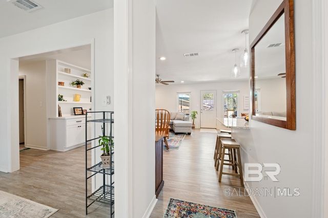 101 Diane Circle, Daphne, AL 36526