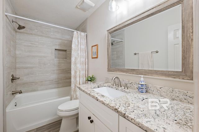 101 Diane Circle, Daphne, AL 36526