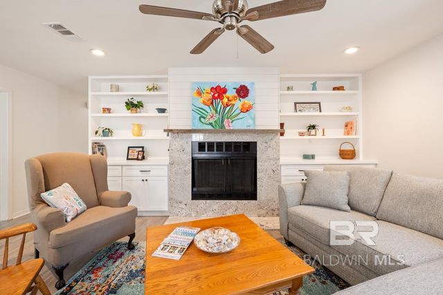 101 Diane Circle, Daphne, AL 36526