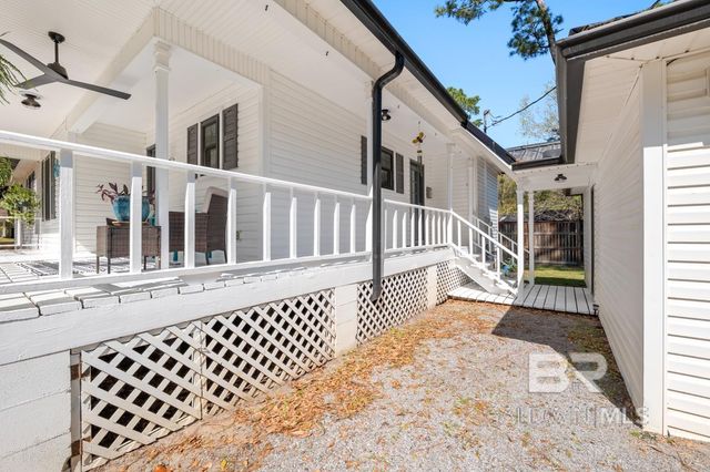 101 Diane Circle, Daphne, AL 36526