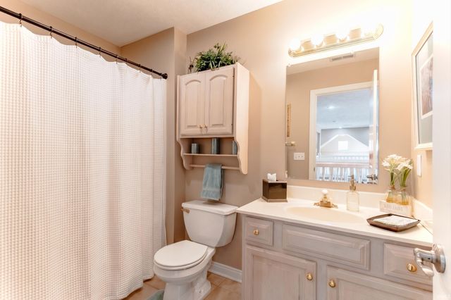 2028 Duffers Lane, Evansville, IN 47725