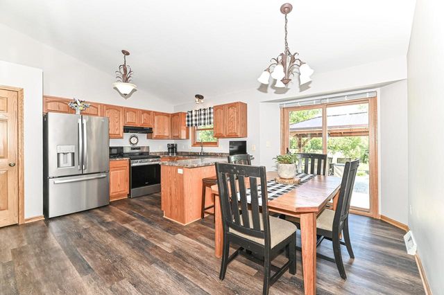 164 Mill AVENUE, Union Grove, WI 53182
