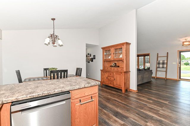 164 Mill AVENUE, Union Grove, WI 53182