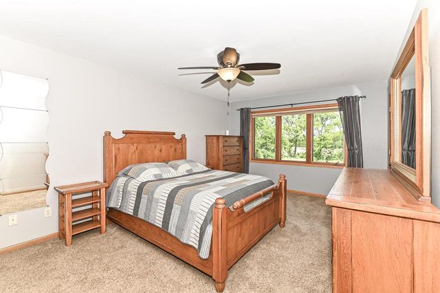 164 Mill AVENUE, Union Grove, WI 53182