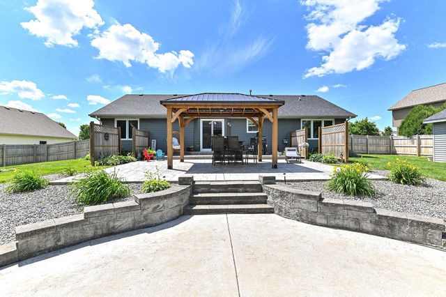 164 Mill AVENUE, Union Grove, WI 53182