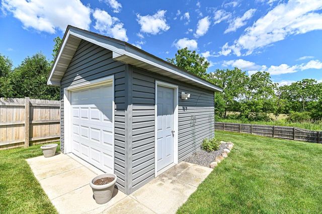 164 Mill AVENUE, Union Grove, WI 53182