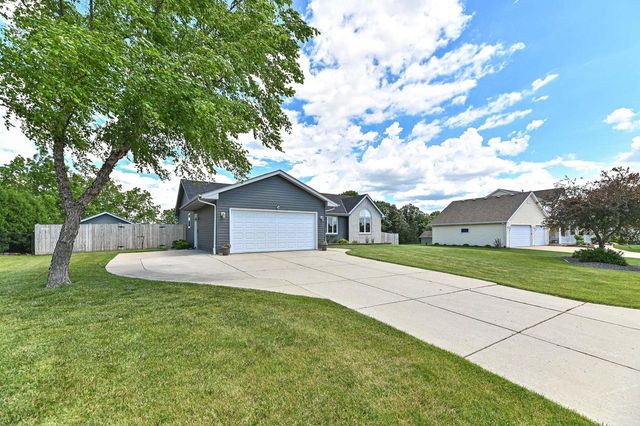 164 Mill AVENUE, Union Grove, WI 53182