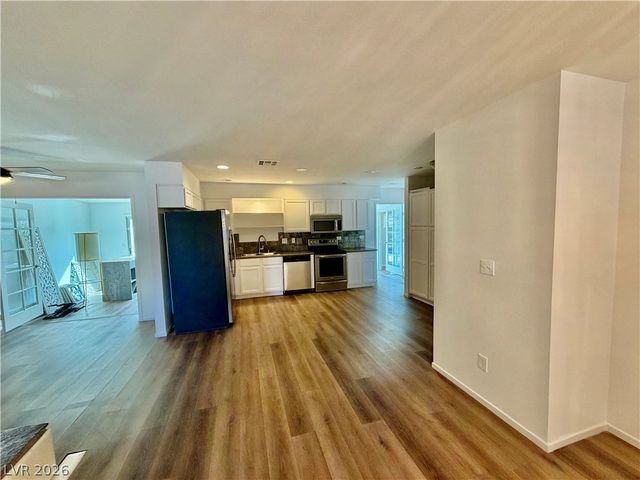 2107 Frontier Avenue, Las Vegas, NV 89106