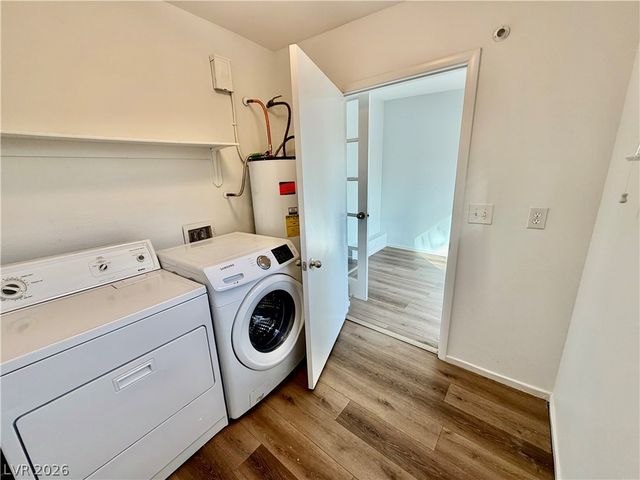 2107 Frontier Avenue, Las Vegas, NV 89106