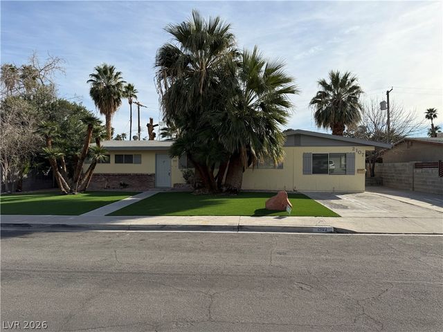 2107 Frontier Avenue, Las Vegas, NV 89106