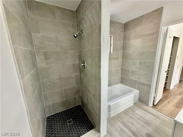 2107 Frontier Avenue, Las Vegas, NV 89106