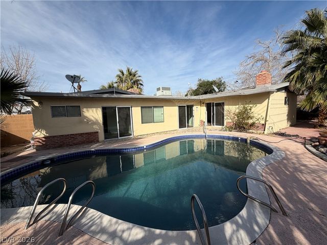 2107 Frontier Avenue, Las Vegas, NV 89106