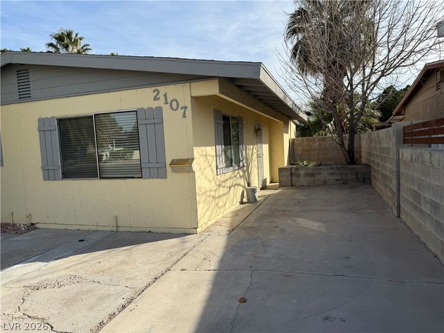 2107 Frontier Avenue, Las Vegas, NV 89106