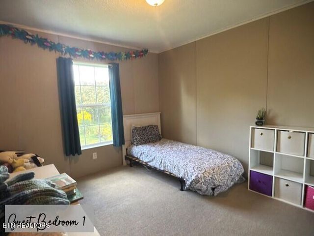 7055 Plateau Rd, Crossville, TN 38571