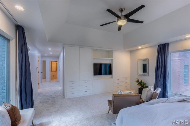 7718 Walinca Terrace, Clayton, MO 63105