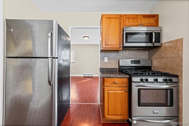 14344 Scripps Street, Detroit, MI 48215