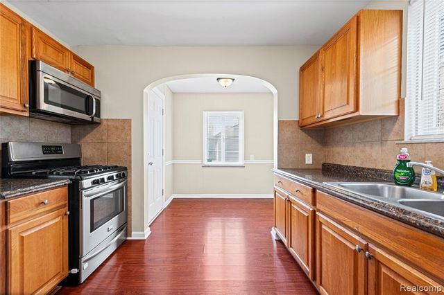 14344 Scripps Street, Detroit, MI 48215