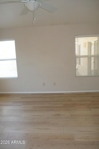6814 W LOUISE Drive, Glendale, AZ 85310