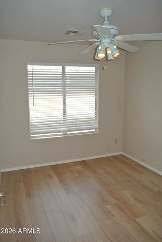 6814 W LOUISE Drive, Glendale, AZ 85310