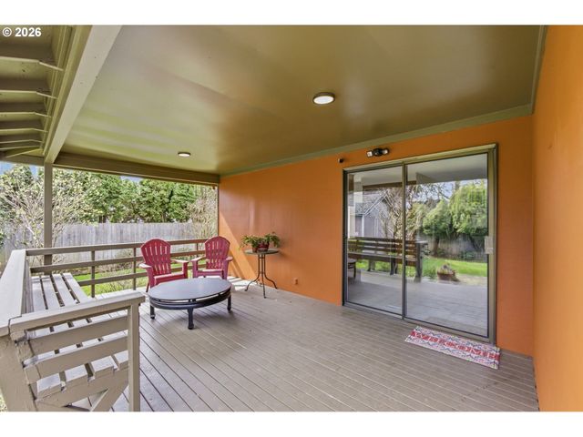 1180 Koffler Ave, Woodburn, OR 97071